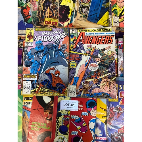423 - A quantity of Vintage DC and Marvel Comics