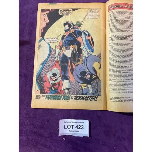 423 - A quantity of Vintage DC and Marvel Comics