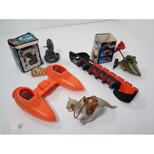 221 - Kenner / Palitoy Star Wars includes Radar laser Canon Boxed, One Man Sail Skiff Boxed, Open Belly Ta... 