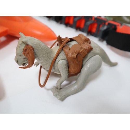 221 - Kenner / Palitoy Star Wars includes Radar laser Canon Boxed, One Man Sail Skiff Boxed, Open Belly Ta... 