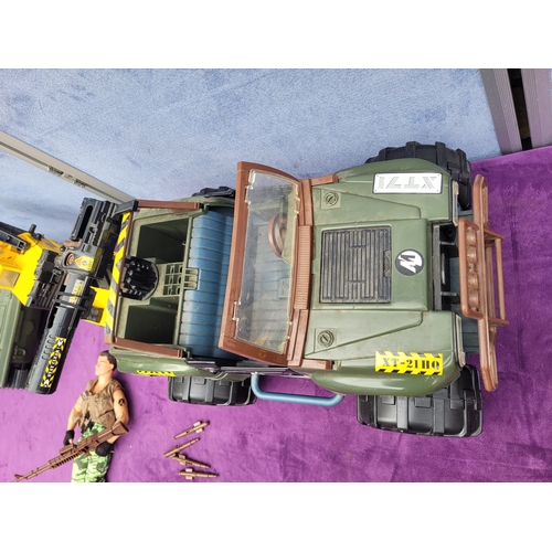 268 - Collection of action Man includes 2 action men 1 tank and Action Man Jeep