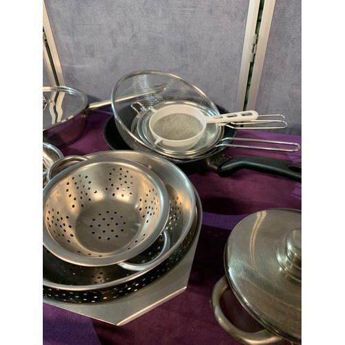 452 - A large selection of Kitchenware. some stainless steel
