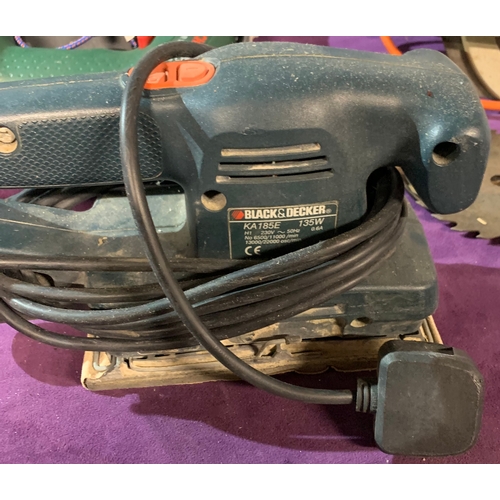 465 - A selection of various power tools including Black & Decker (KA185E) orbital sander, Black & Decker ... 