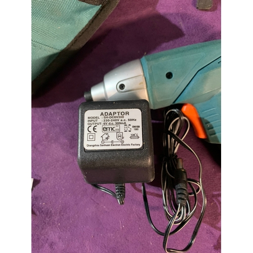 465 - A selection of various power tools including Black & Decker (KA185E) orbital sander, Black & Decker ... 