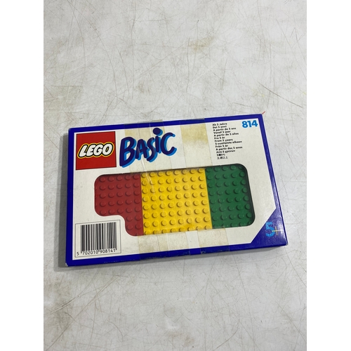 217 - Lego System 4548 Lego Basic sets 520, 530, 310, Lego Accessory packs 814 & 993