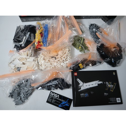 Lego - 10283 NASA Space Shuttle Discovery - Boxed with instructions