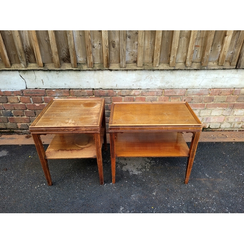 612 - Vintage pair of side tables