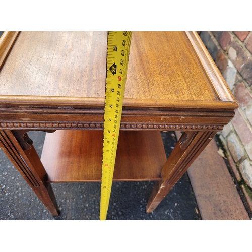 612 - Vintage pair of side tables
