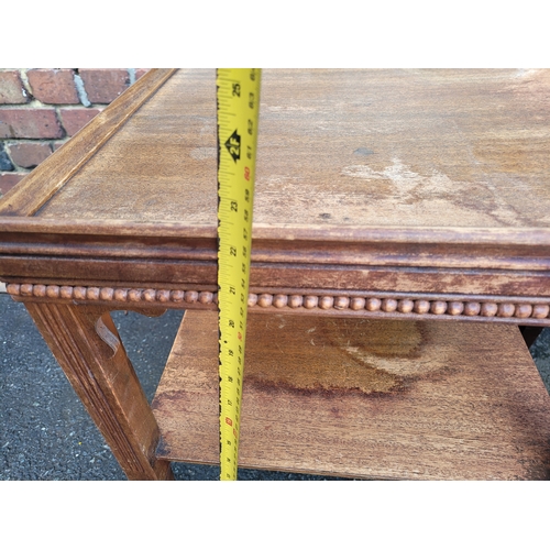 612 - Vintage pair of side tables