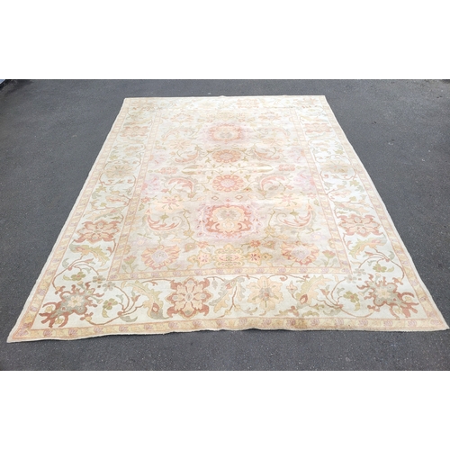 626 - Large traditional floral patterned rug with vintage colour palette Persian style 390cm x 306cm