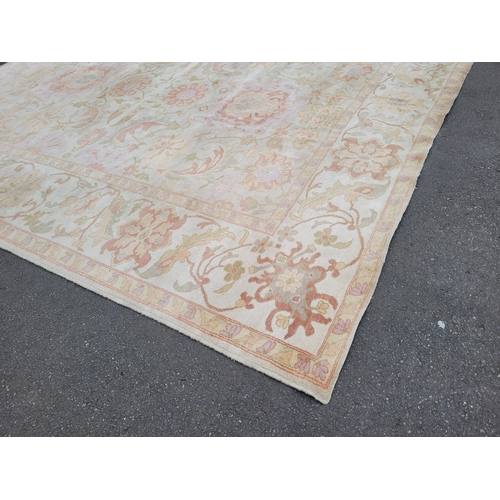 626 - Large traditional floral patterned rug with vintage colour palette Persian style 390cm x 306cm