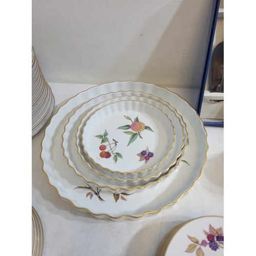 230 - Royal Worcester Porcelain Evesham dinner service set includes plates, tureen's, serving dishes, cake... 