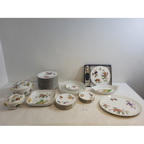 230 - Royal Worcester Porcelain Evesham dinner service set includes plates, tureen's, serving dishes, cake... 