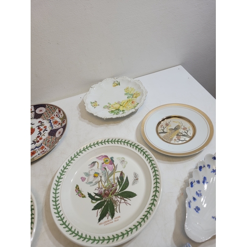 240 - Collection of collectables including Wedgewood, Alfred meakin, the botanic garden and more