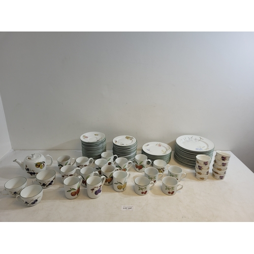247 - Royal Worcester Evesham Plates, cups, saucers, Ramekin dishes, and tea pot