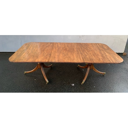 629 - Very good quality Georgian style extendable mahogany dining table and twelve Georgian Hepplewhite st... 