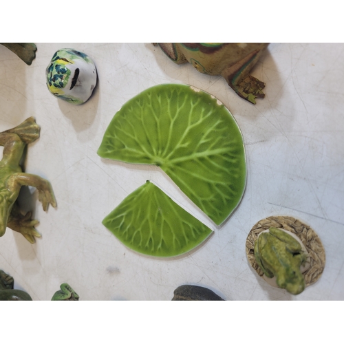 293 - Collection of Frog and toad and animal collectables