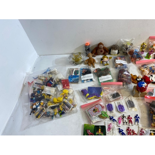 284 - Large collection of cereal and McDonalds vintage toys
