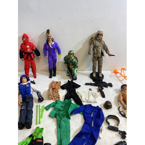 288 - Collection of action man figures and accessories Including G.I joe, Ninja Warrior, Street Combat, Dr... 