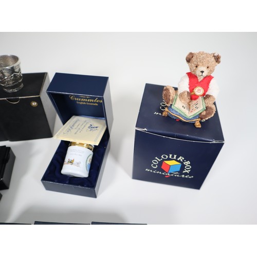 88 - A collection of Guinness Limited Edition Pin Badges, S&CO Sterling Silver miniature cats & duck, pew... 