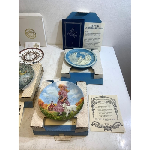 311 - Collection of decorative Reco wall plates including 