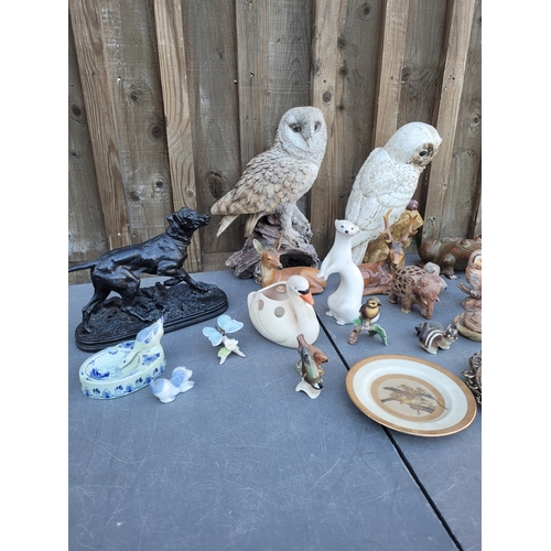 478 - Collection of vintage animal figurines and collectables