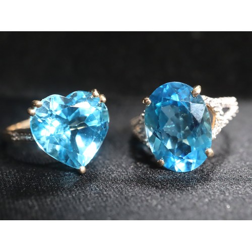 66 - Swiss Blue Topaz & White Zircon 9K Gold Ring 7.55ct Size N-O & Swiss Blue Topaz & White Zircon 9K Go... 