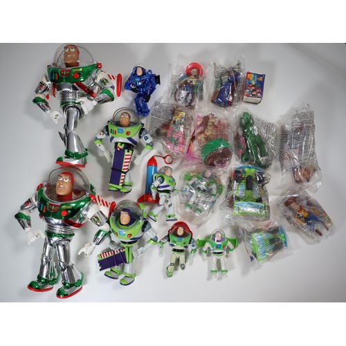 136 - Toy Story - A collection of Buzz Lightyear Action Figures in various sizes + sealed McDonalds toys v... 