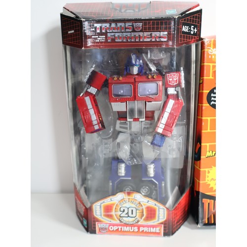138 - Transformers Optimus Prime 20th Anniversary Action Figure Boxed + The Incredibles Mr Incredible Acti... 