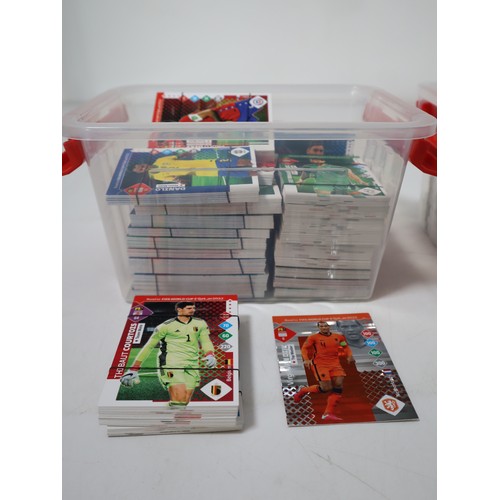 153 - Panini Road to World Cup Qatar 2022 football cards includes limited editions total 557 cards + Panin... 