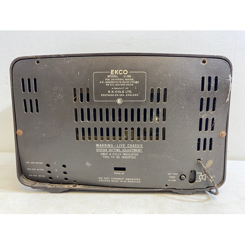 188 - Vintage Roberts Revival 500 Radio and Ekco UI99