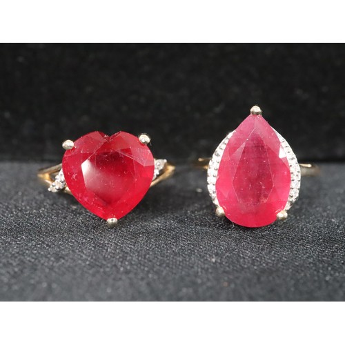 34 - Malagasy Ruby & White Zircon 9K Gold Ring Atgw 6.27cts Malagasy Ruby & White Zircon 9K Gold Ring Atg... 