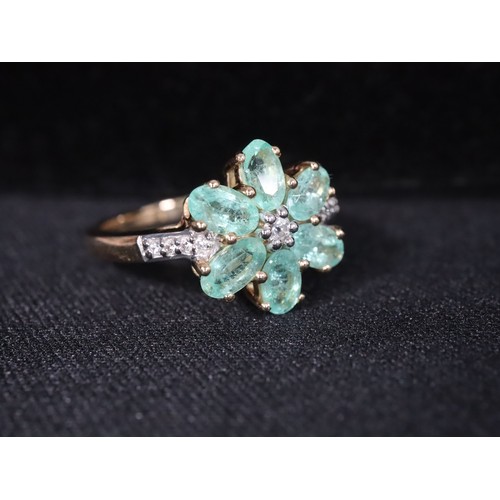 37 - Siberian Emerald & White Zircon 9K Gold Ring Atgw 1.43cts, Zambian Emerald & White Zircon 9K Gold Ri... 