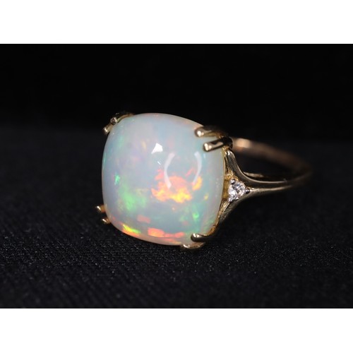 38 - Ethiopian Opal & White Zircon 9K Gold Ring Atgw 3.90cts Size N to O, Ethiopian Opal & White Zircon 9... 