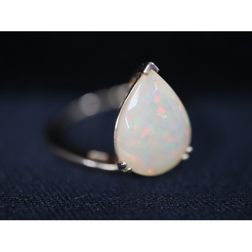 42 - Ethiopian Opal & White Zircon 9K Gold Ring Atgw 2.09cts, Ethiopian Opal & White Zircon 9K Gold Ring ... 