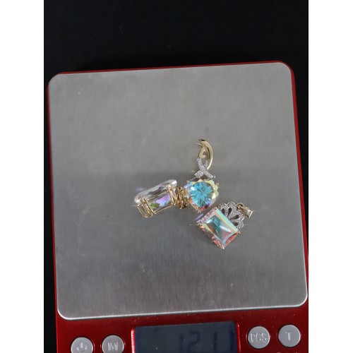 53 - 14.84ct Mercury Mystic Topaz & Diamond 9K Gold Pendant, Mercury Mystic Topaz & Diamond 9K Gold Penda... 