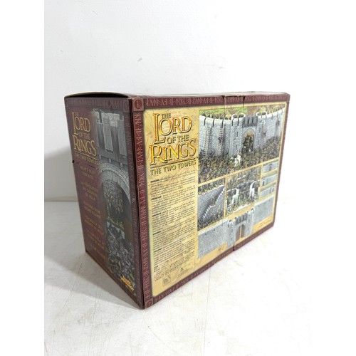 83 - Games Workshop The Lord of the Rings The Two Towers Helms Deep Fortress - Boxed