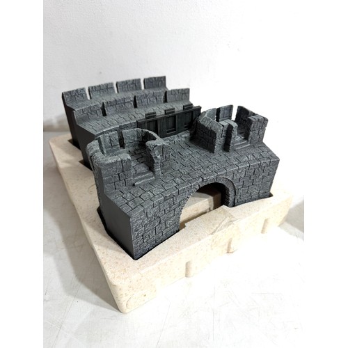 83 - Games Workshop The Lord of the Rings The Two Towers Helms Deep Fortress - Boxed