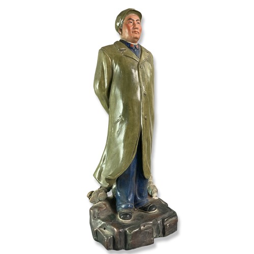 160 - Chinese Cultural revolution porcelain figure of Chairman Mao. Hand painted.
36cm Tall