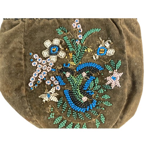 30A - Rare Georgian Era glass beaded Coin purse. Beautifully decorated with floral pattern glass beads. Le... 