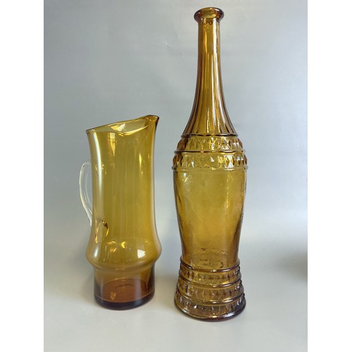 56 - Antique Amber glass Oil lamp with large Amber glass Jug & vase.
Tallest - 40cm tall