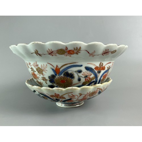 224 - Japanese Edo period Arita Imari bowl & stand. Fine quality, hand painted with blossoming flowers. Ma... 