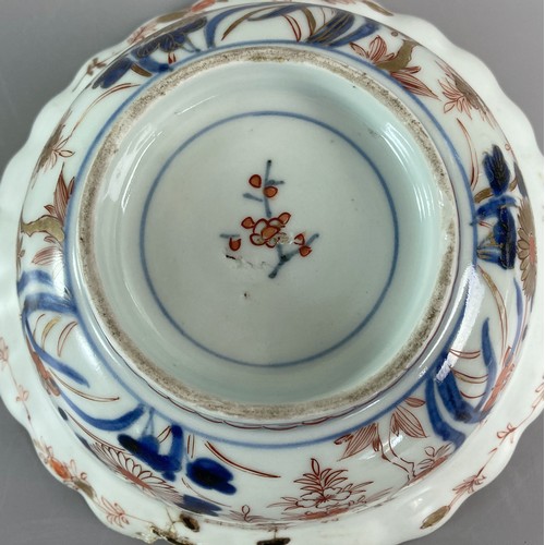 224 - Japanese Edo period Arita Imari bowl & stand. Fine quality, hand painted with blossoming flowers. Ma... 