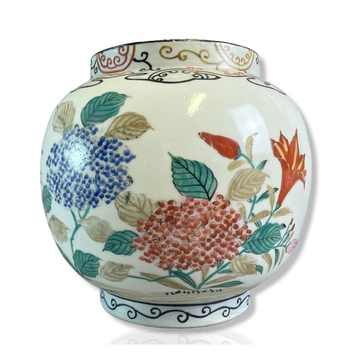 228 - Antique hand painted Japanese porcelain vase. Early 20th-century. Painted with sprays of blossoming ... 