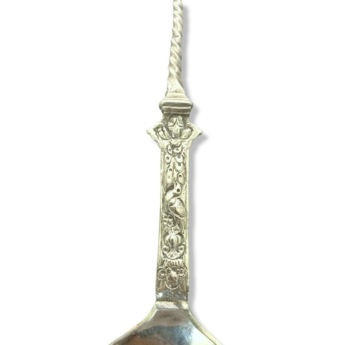 44 - Antique Dutch Apostle Spoon dated 1696.
Unmarked.
17.5cm long