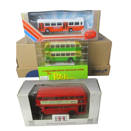 15 - A collection of 6 Diecast model buses. Including EFE & Lledo trackside, Corgi collector club.