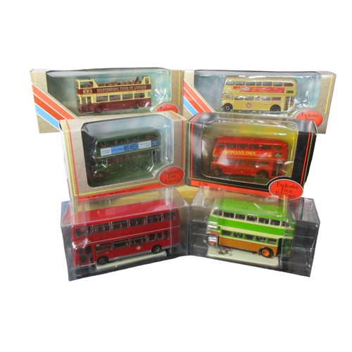 71 - A job lot of Model Diecast model buses. 1:76 scale