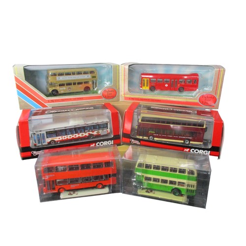 72 - A job lot of boxed model Diecast buses. 1:76 scale.