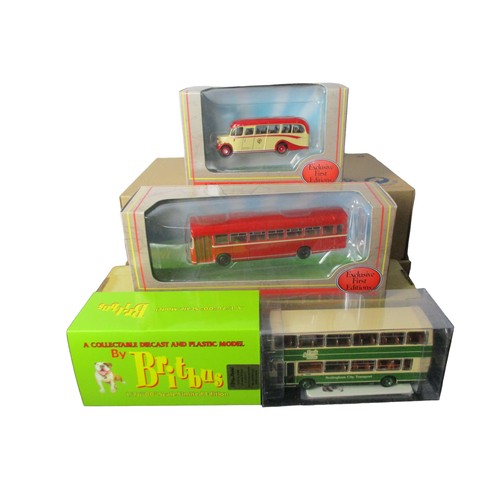 74 - A job lot of boxed model Diecast buses. 1:76 scale.