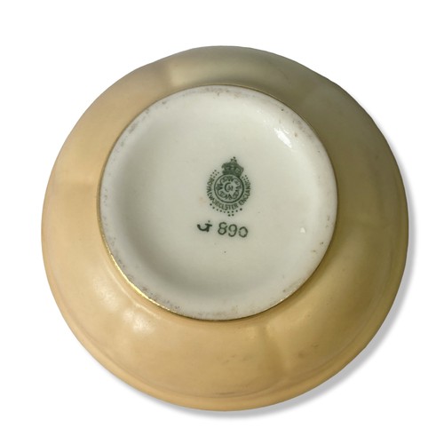 96 - A Collection of English porcelain, including Worcester, Wedgwood, Prattware and more.